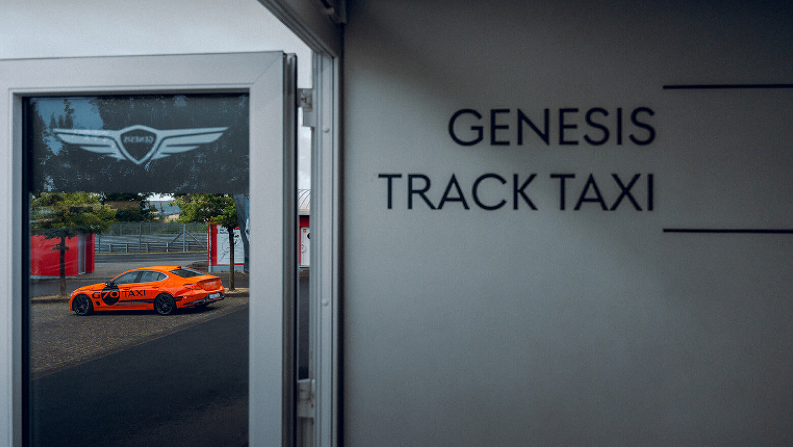 Genesis Track Taxi Nordschleife
